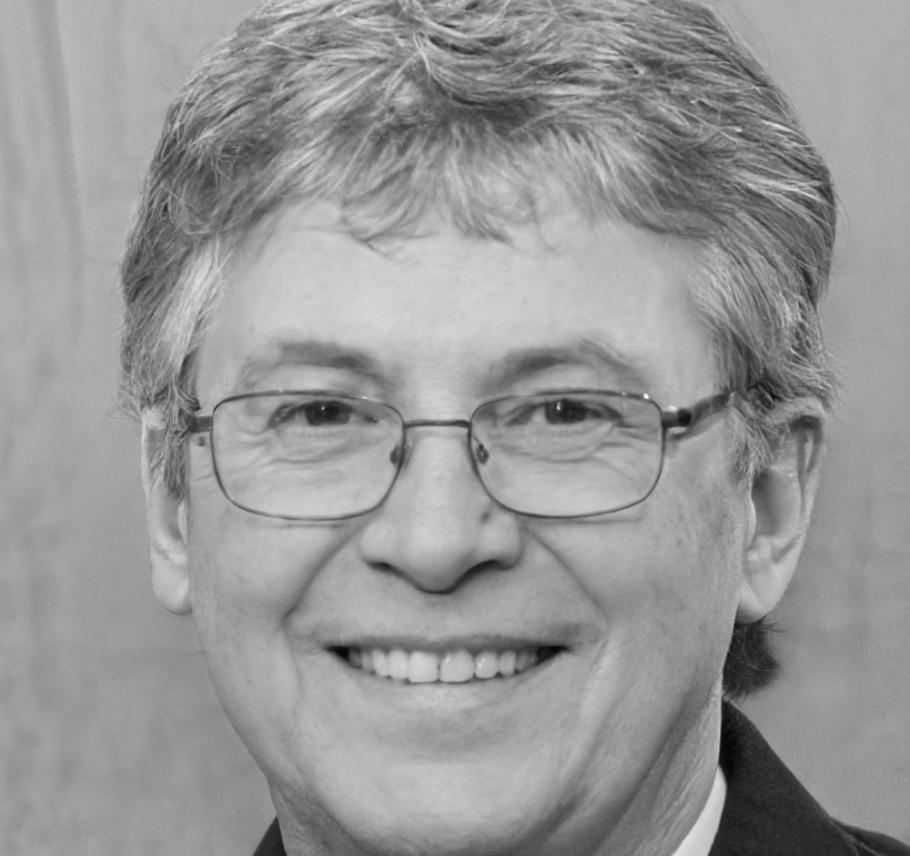 Klaus Hoffmann, Finanzexperte